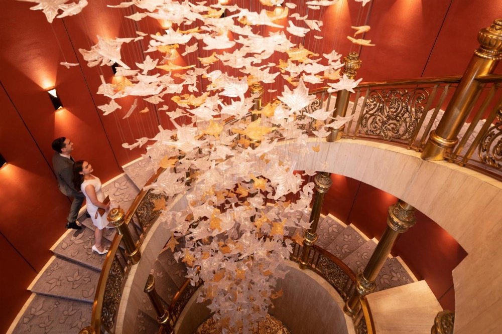 Montien Hotel Surawong Bangkok Main image