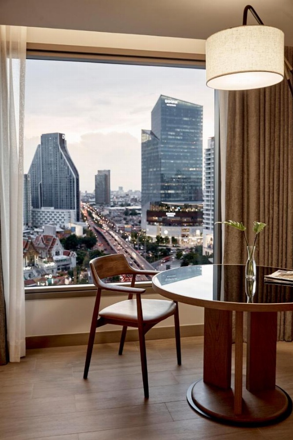 Montien Hotel Surawong Bangkok image 19