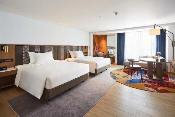 Montien Hotel Surawong Bangkok image 21