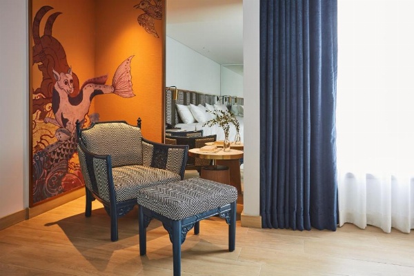 Montien Hotel Surawong Bangkok image 23