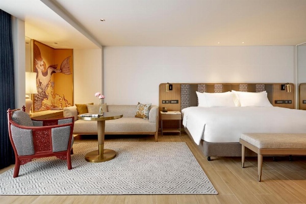 Montien Hotel Surawong Bangkok image 33